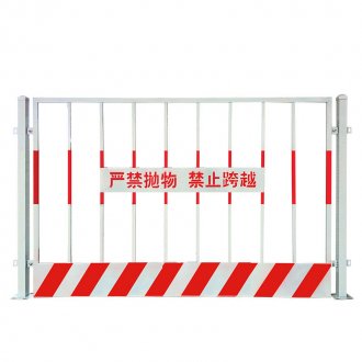 基坑臨邊防護(hù)欄與立柱怎么連接